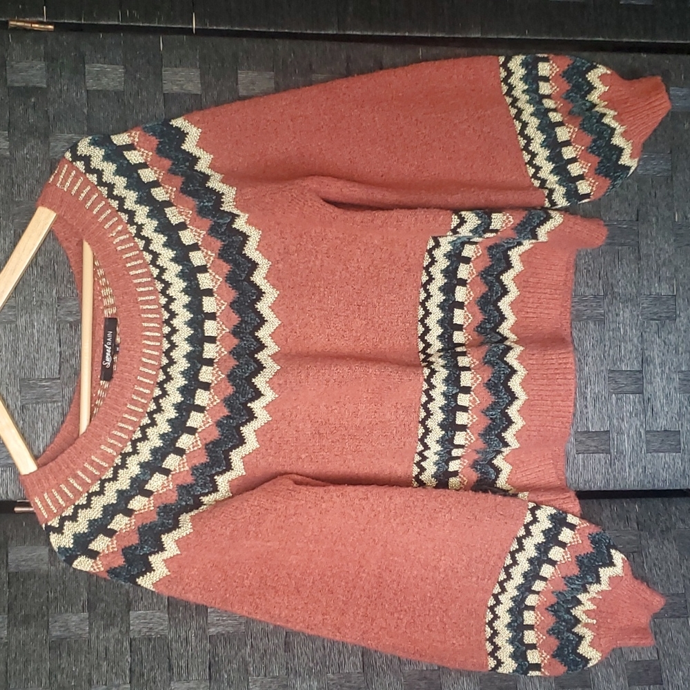Juniors Medium Sweet Rain Sweater